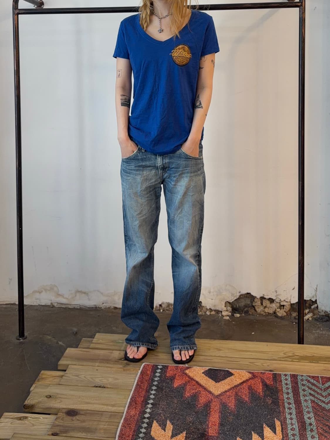 Levi’s 507 부츠컷 데님 팬츠 | 페이디드 워싱 상품이미지1