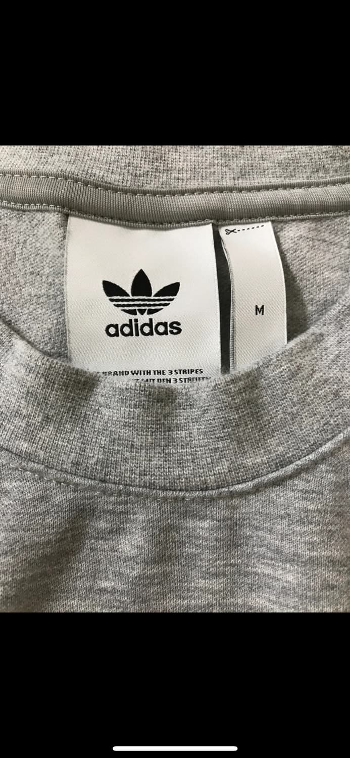 아디다스 맨투맨(사이즈별로 있어요) 상품이미지4