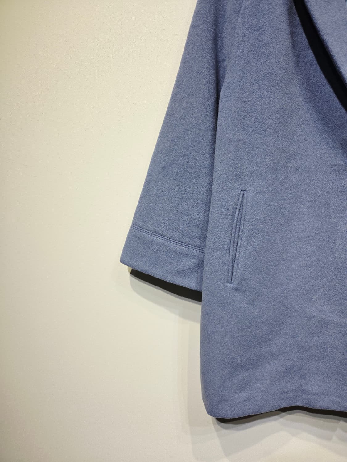 COMPAGNA 꼼빠니아 울 혼방 히든 버튼 퀼팅 코트 상품이미지4