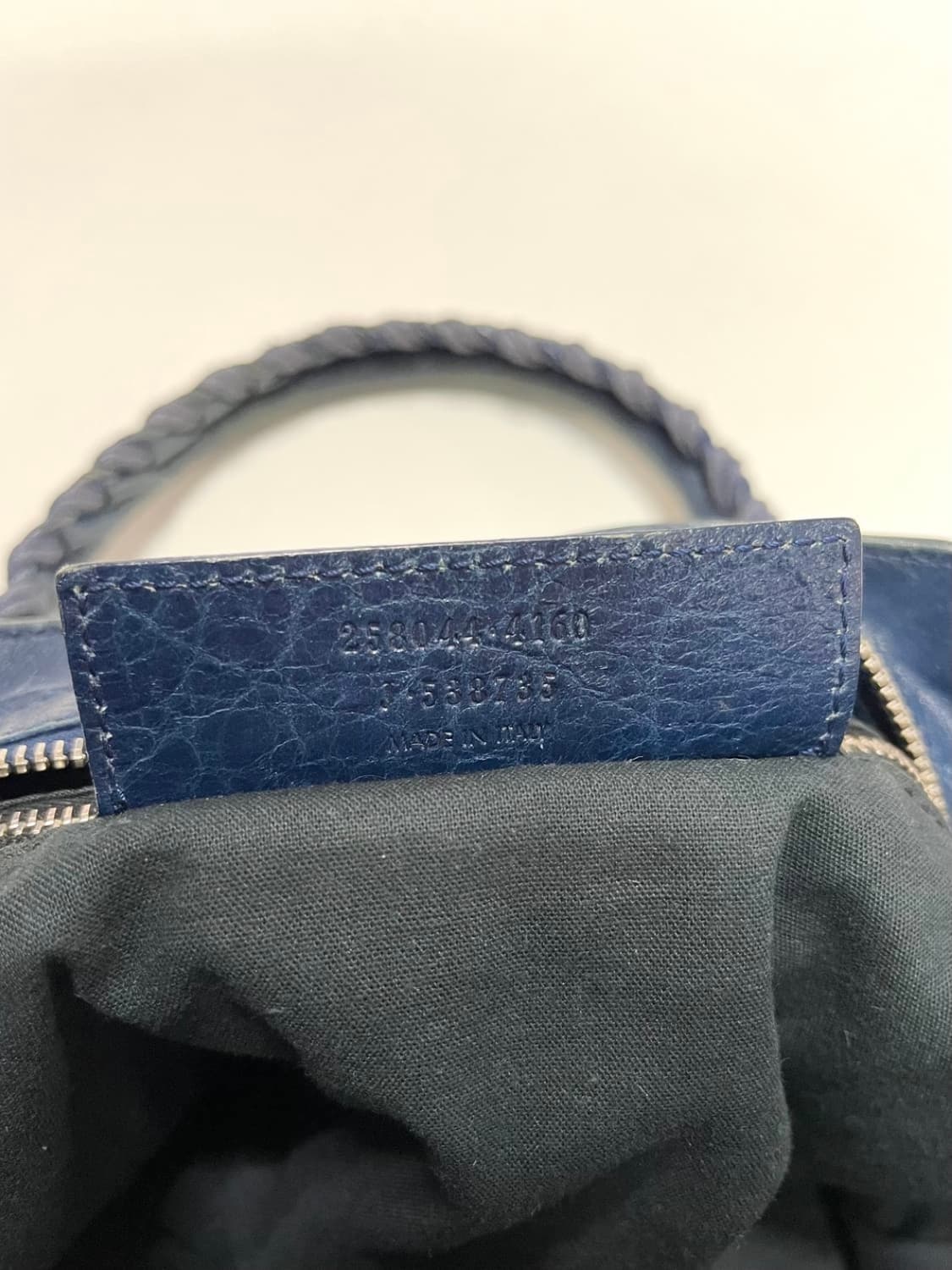 [정품] 발렌시아가 모터백 상품이미지8