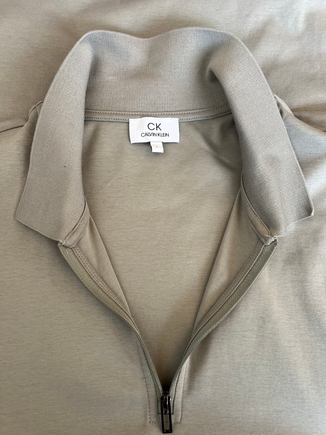 캘빈클라인 남성 그레이 집업카라티셔츠 반팔티셔츠 상품이미지5