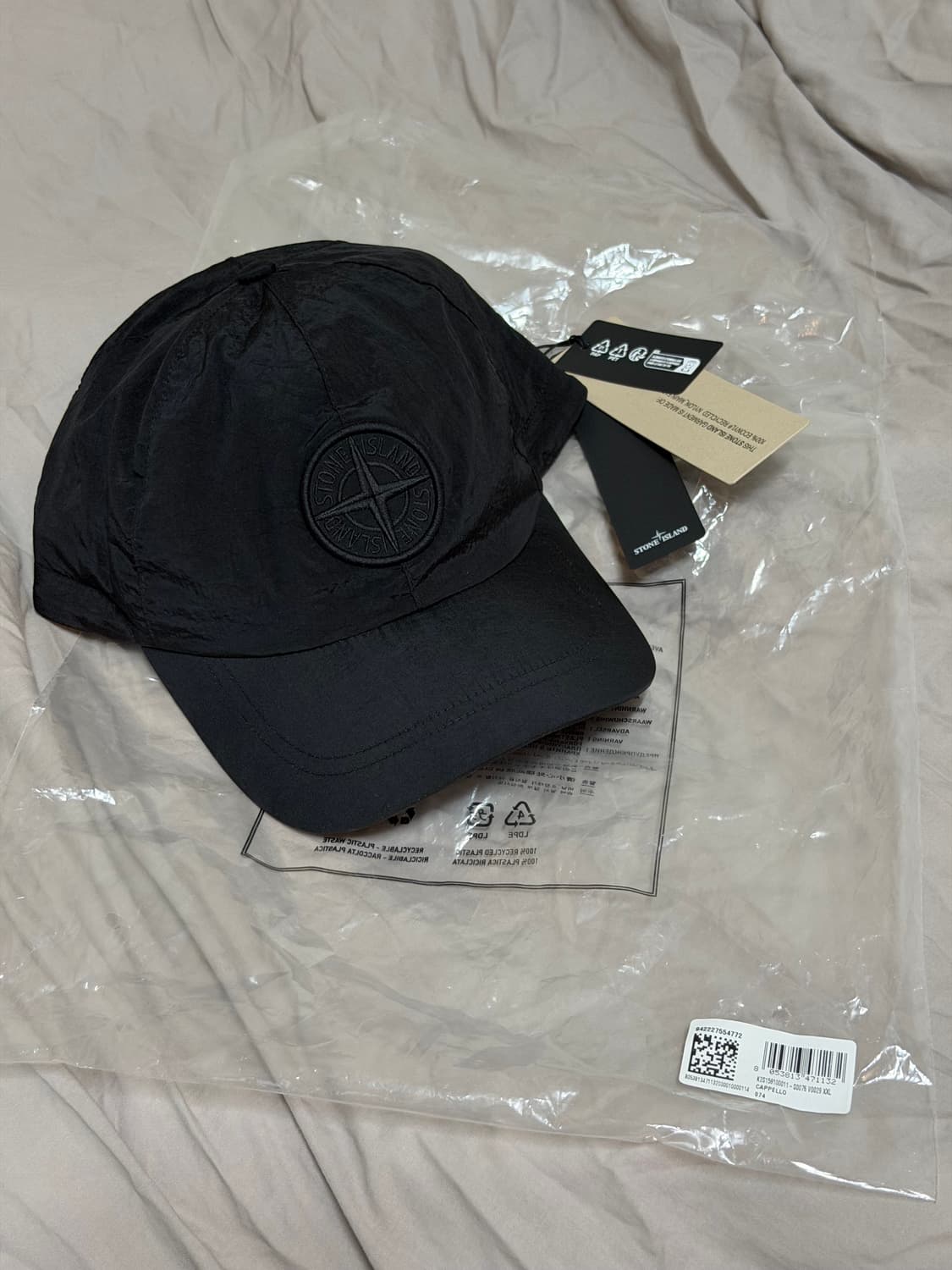 XXL] 스톤아일랜드 나일론 메탈 볼캡 블랙 (2XL) 상품이미지2