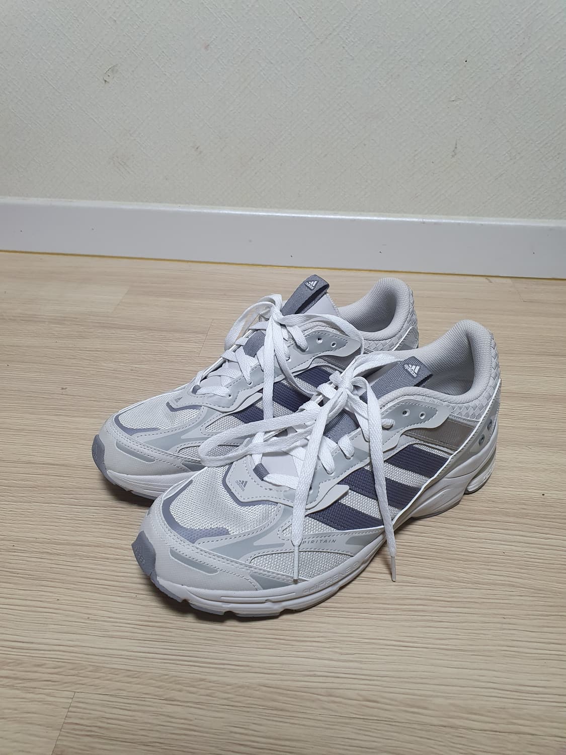 아디다스 스피리테인 2000 운동화 300 상품이미지4