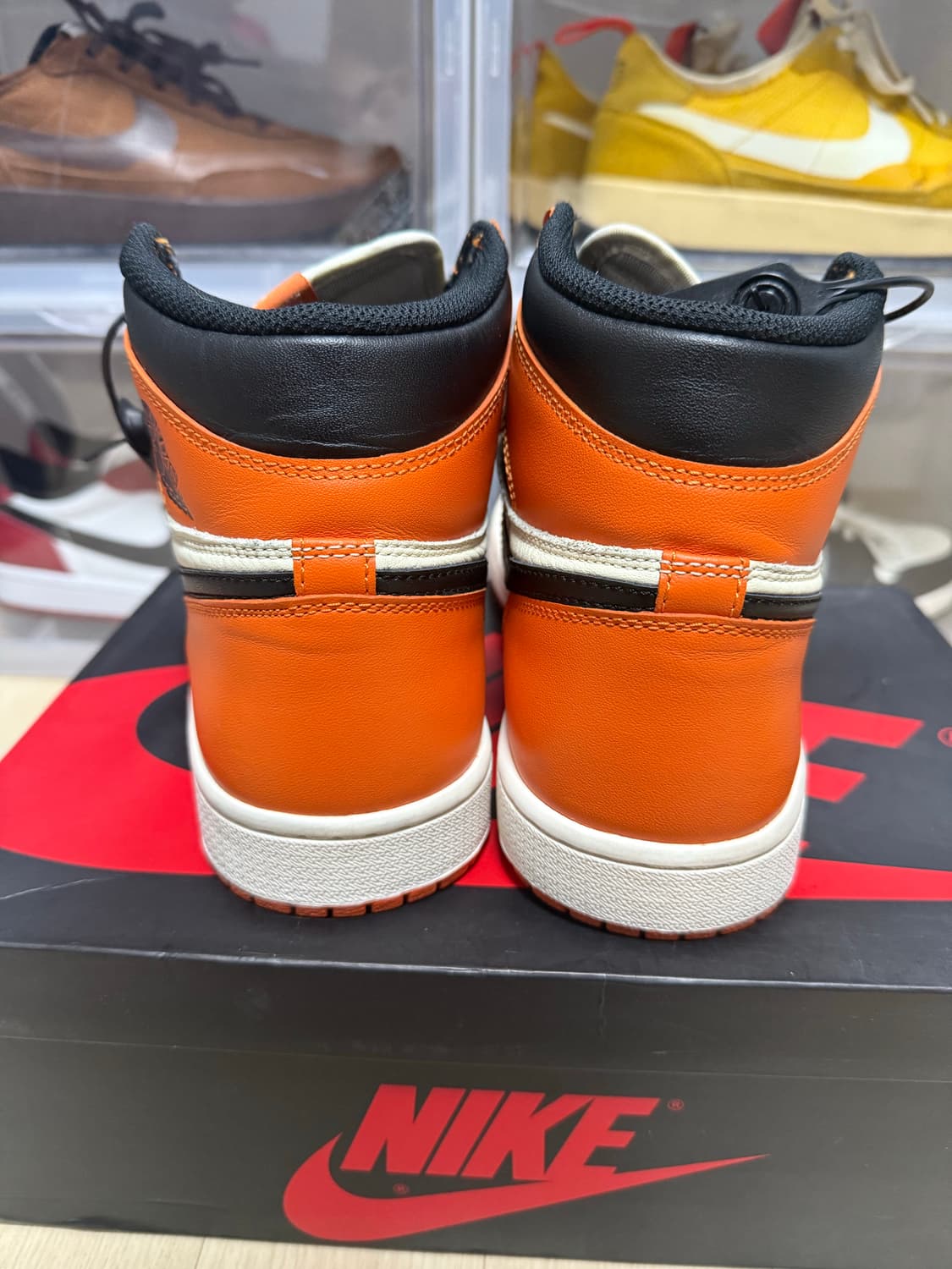 조던 1 레트로 하이 OG 리버스 쉐터드 백보드 265 상품이미지3