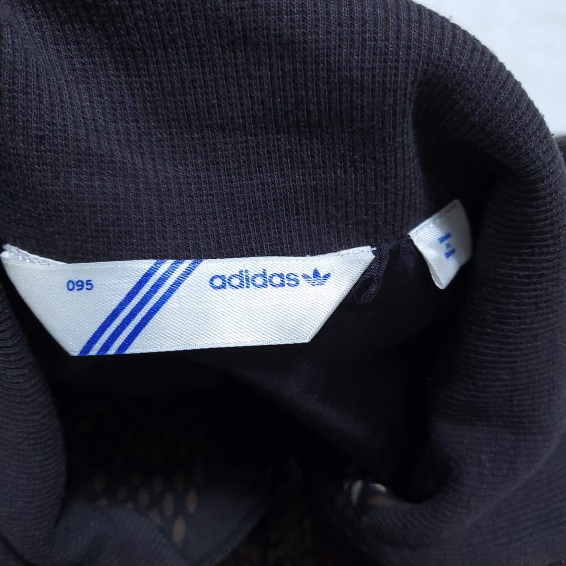 아디다스 올드스쿨 브라운져지 95 0227  뽀샤샤 상품이미지6