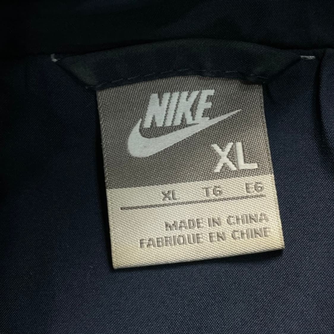 105 나이키 스우시 바람막이  상품이미지3