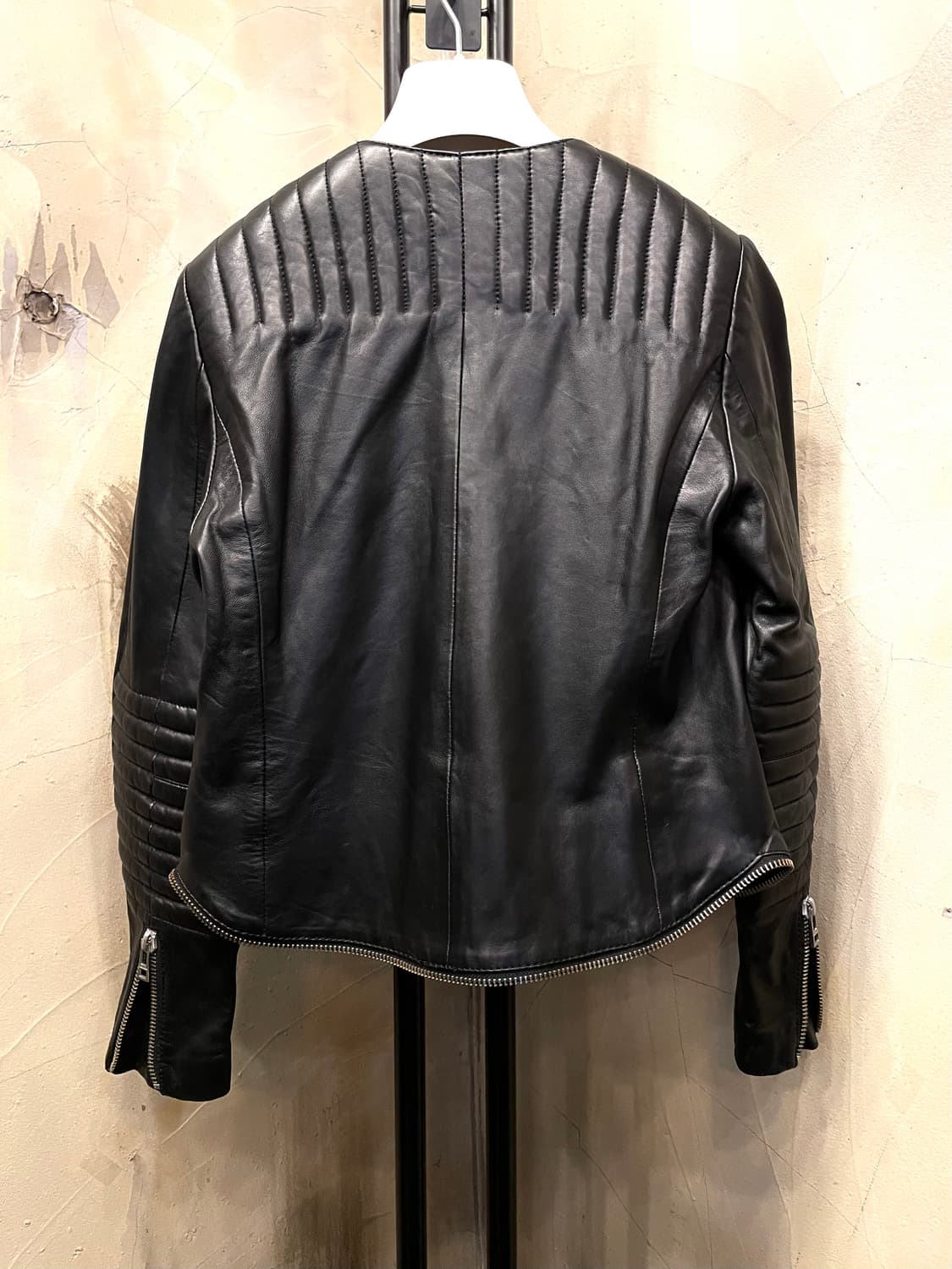 쟈딕앤볼테르 양가죽 레더 자켓 55~66 상품이미지3