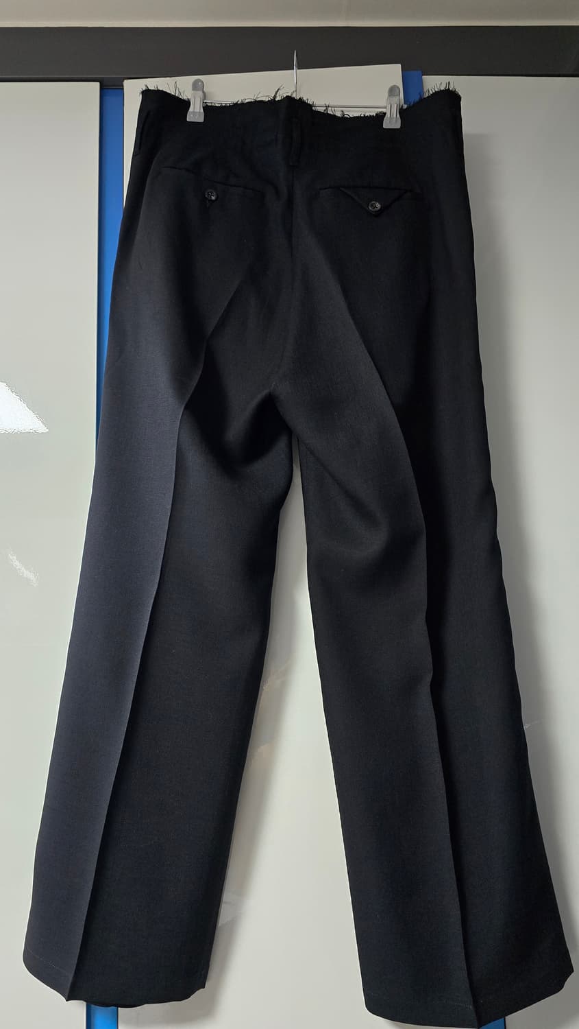 [1] 안셀름 ANCELLM 데미지 울 슬렉스 블랙 상품이미지6