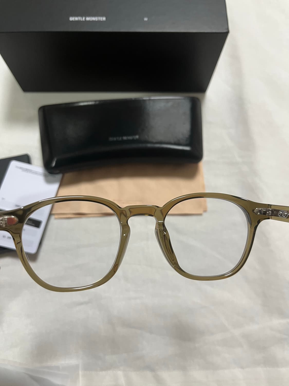 젠틀몬스터 EDDY A-KC1 상품이미지3