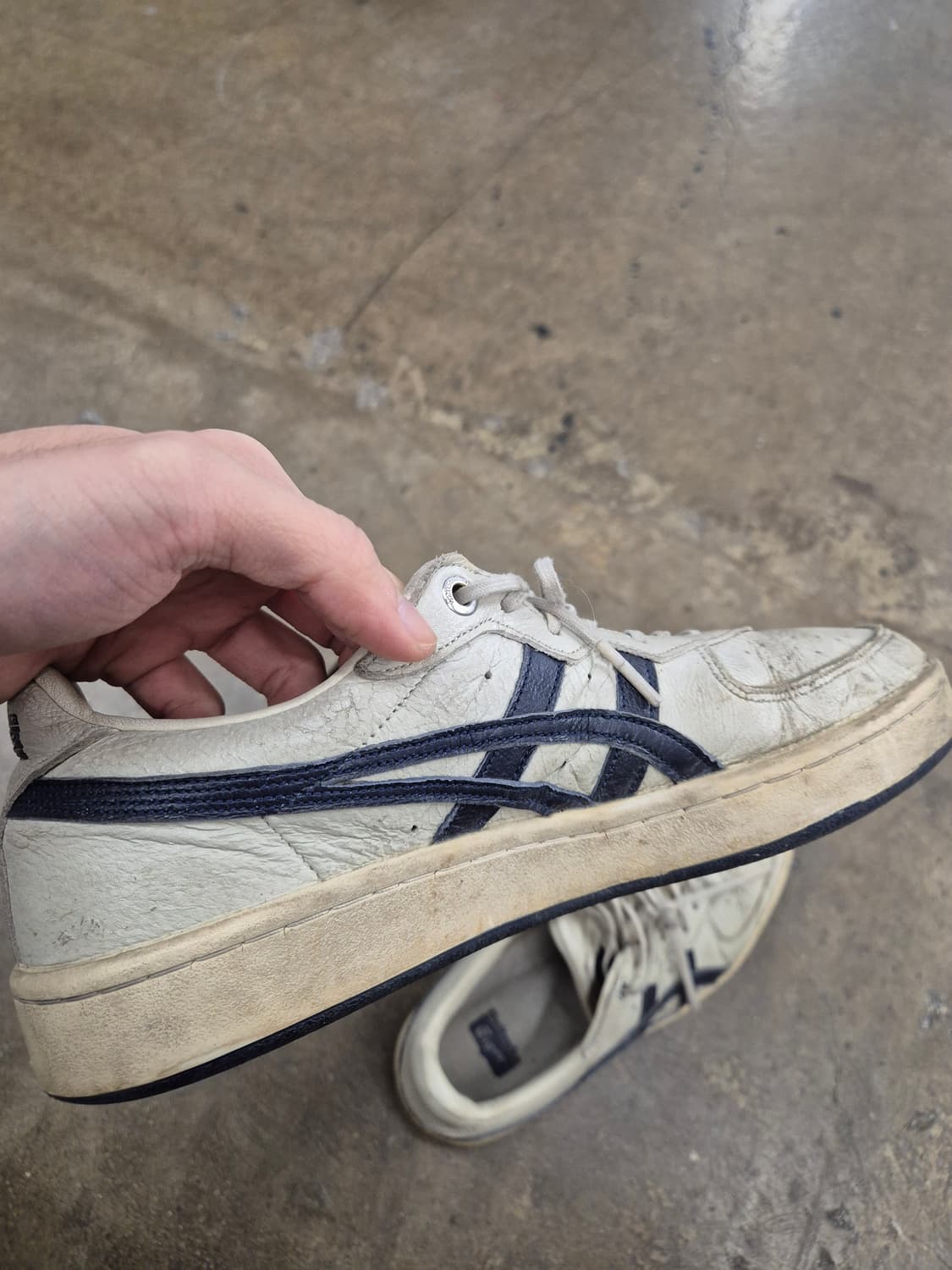 오니츠카타이거 빈티지 스니커즈 240 상품이미지5