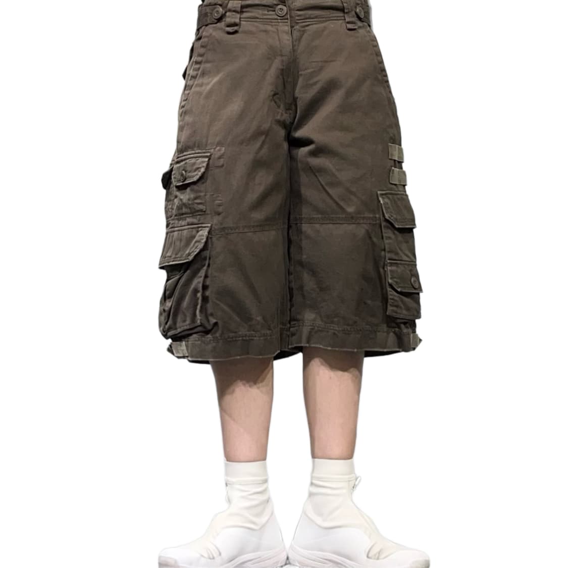 브라운 카고 스트랩 디테일 하프팬츠 상품이미지1