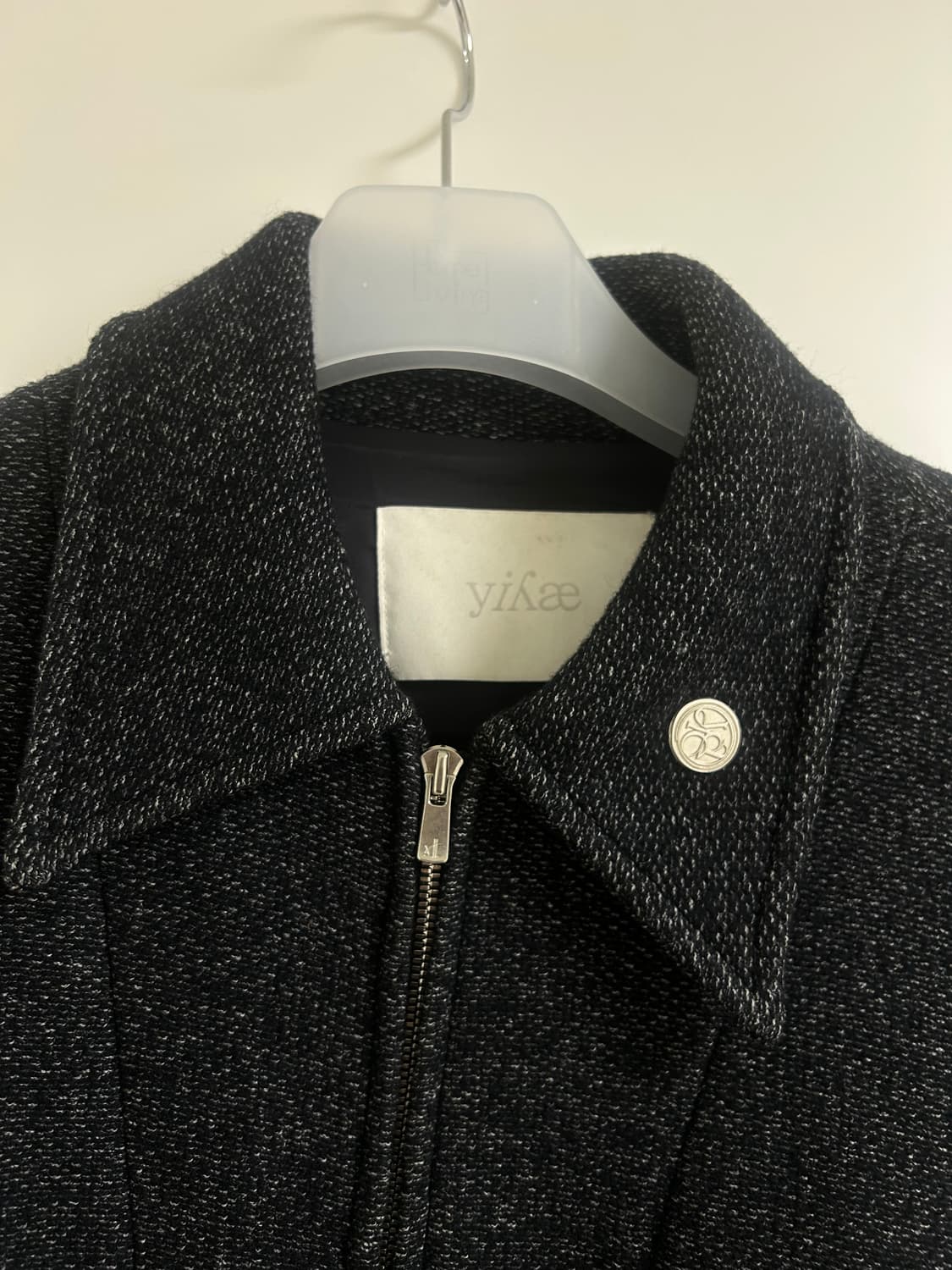 yiyae 네이비 자켓 m사이즈 상품이미지2