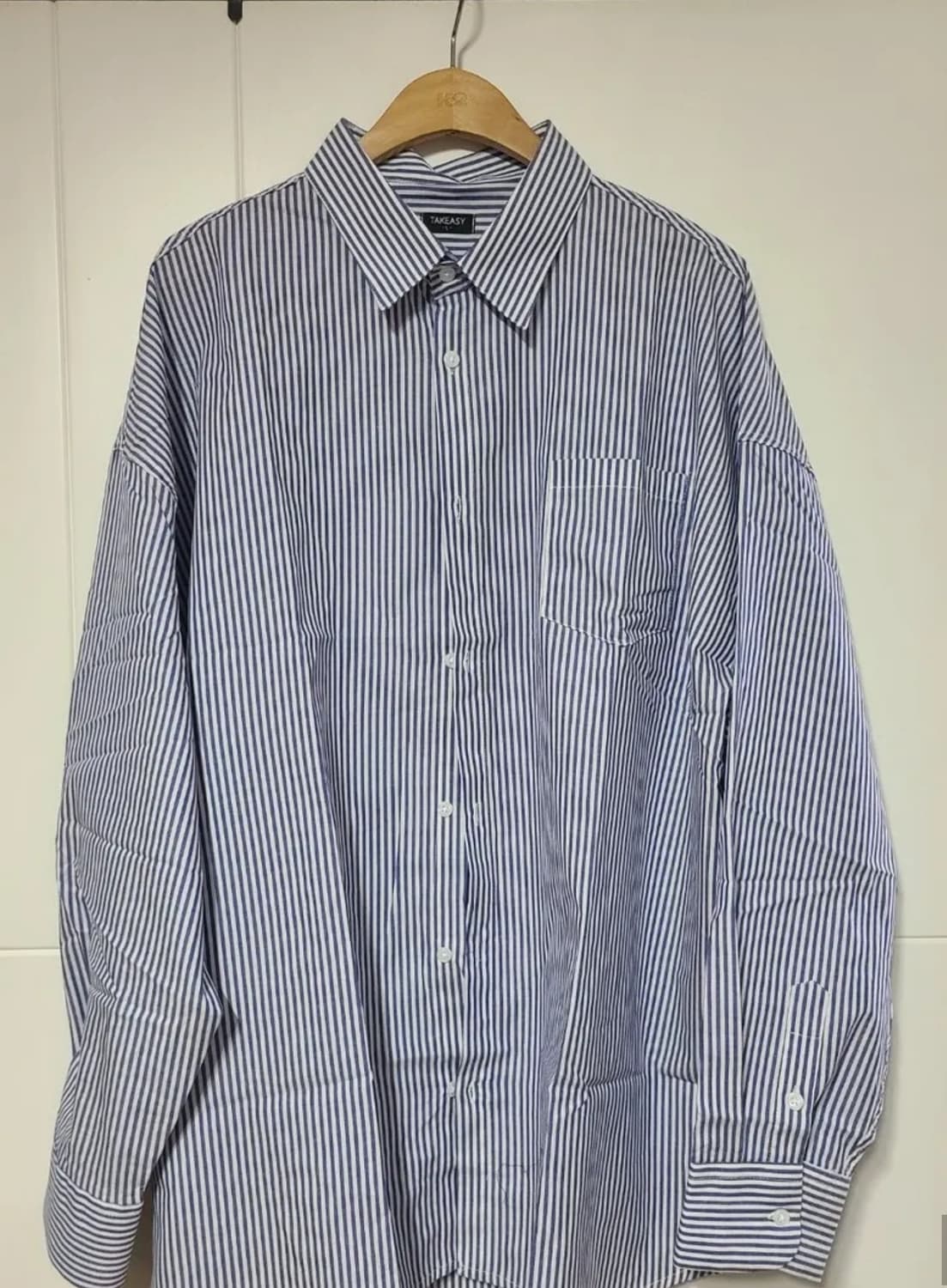 [ 미착용 새상품 ] 테이크이지 셔츠 M 상품이미지1