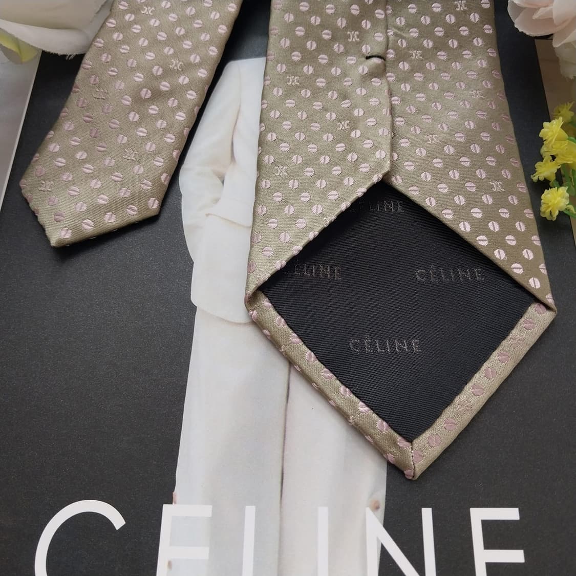 셀린느 실크 트리오페 로고 패턴 넥타이 8.5cm A+등급 K1301
 상품이미지7