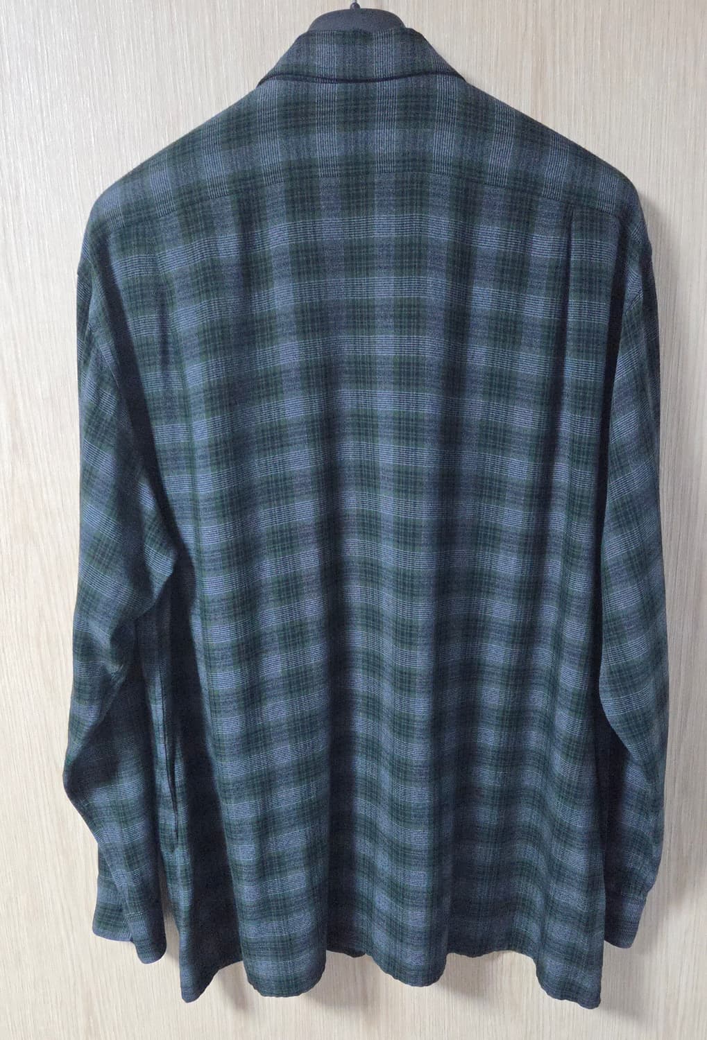 (착샷) 코모리 레이온 셔츠 comoli green 상품이미지5