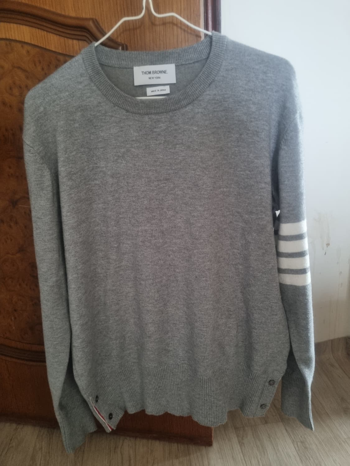 톰브라운.맨투맨.그레이.    L 상품이미지1