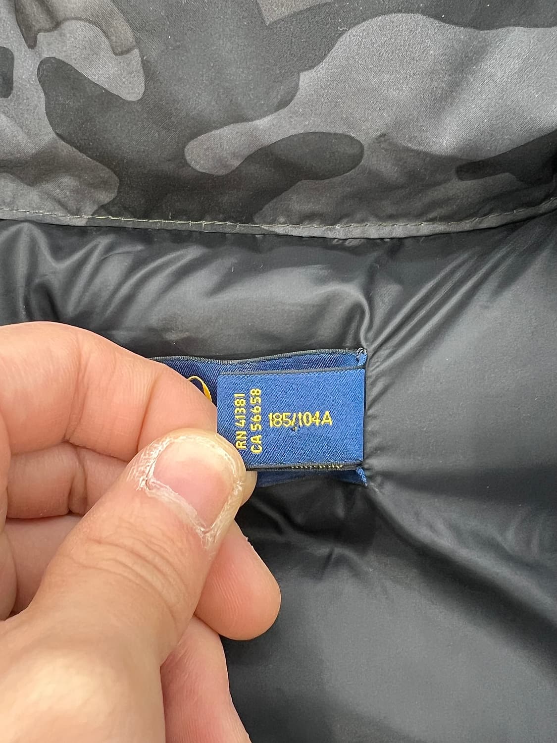 폴로 랄프로렌 카모 플라쥬 패커블 다운 패딩 베스트 상품이미지8