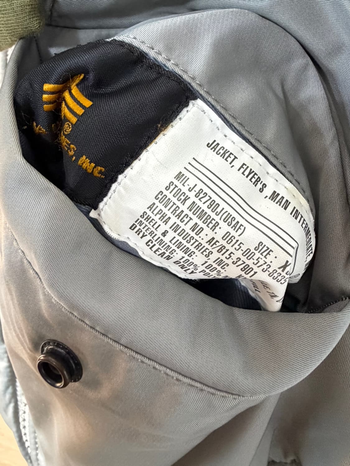 알파인더스트리 나사 Ma-1 리버시블 자켓  상품이미지5