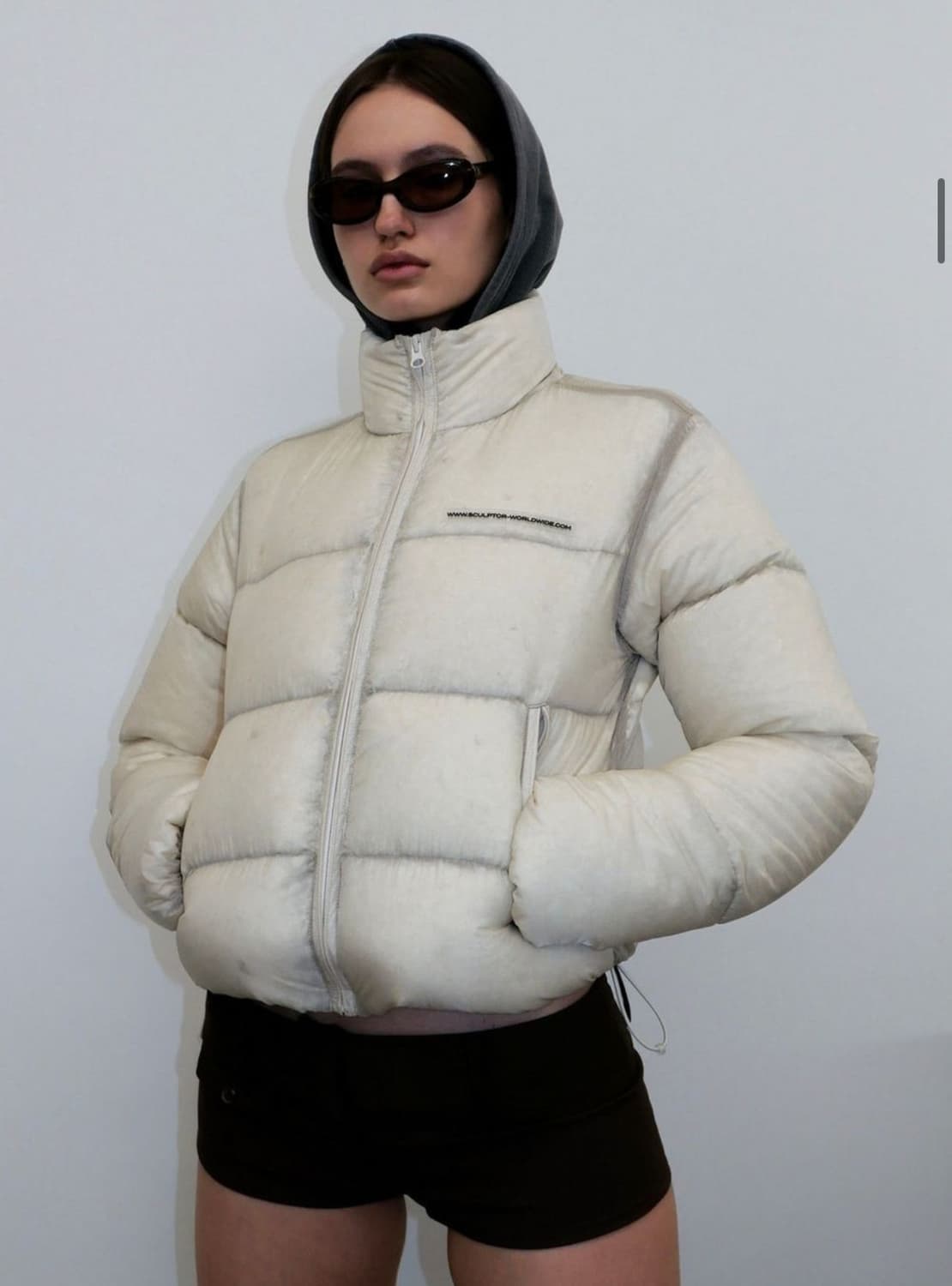 (새상품)스컬프터 숏패딩 아이보리 M 상품이미지4