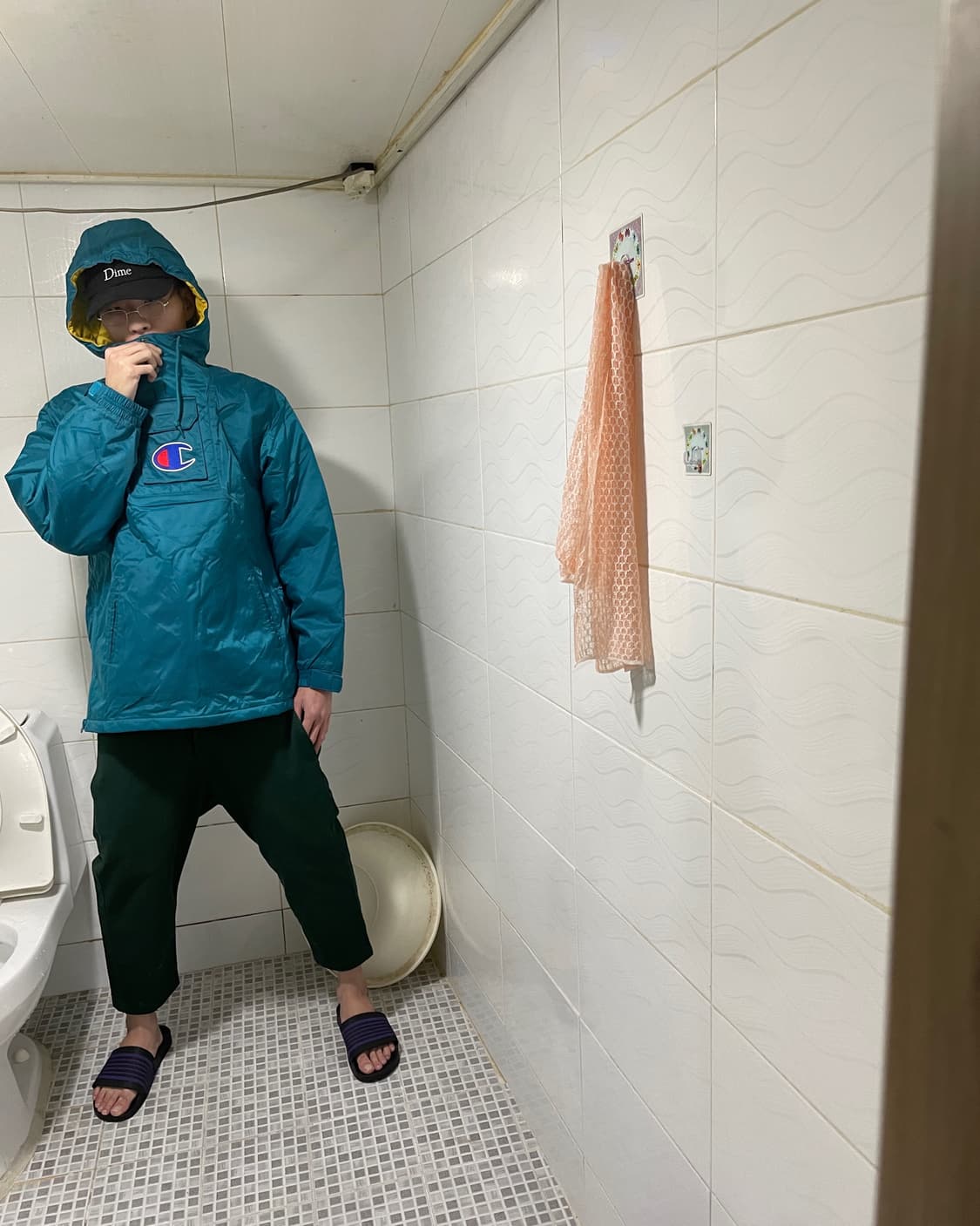 슈프림 x 챔피온 풀오버파카 상품이미지1