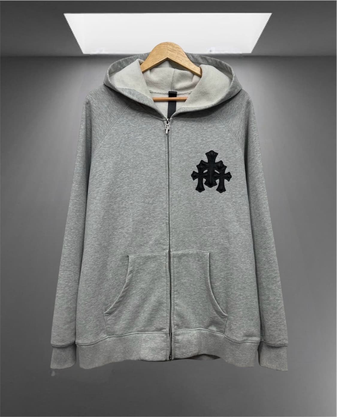 크롬하츠 트리플 크로스 레더 패치 집업 상품이미지1