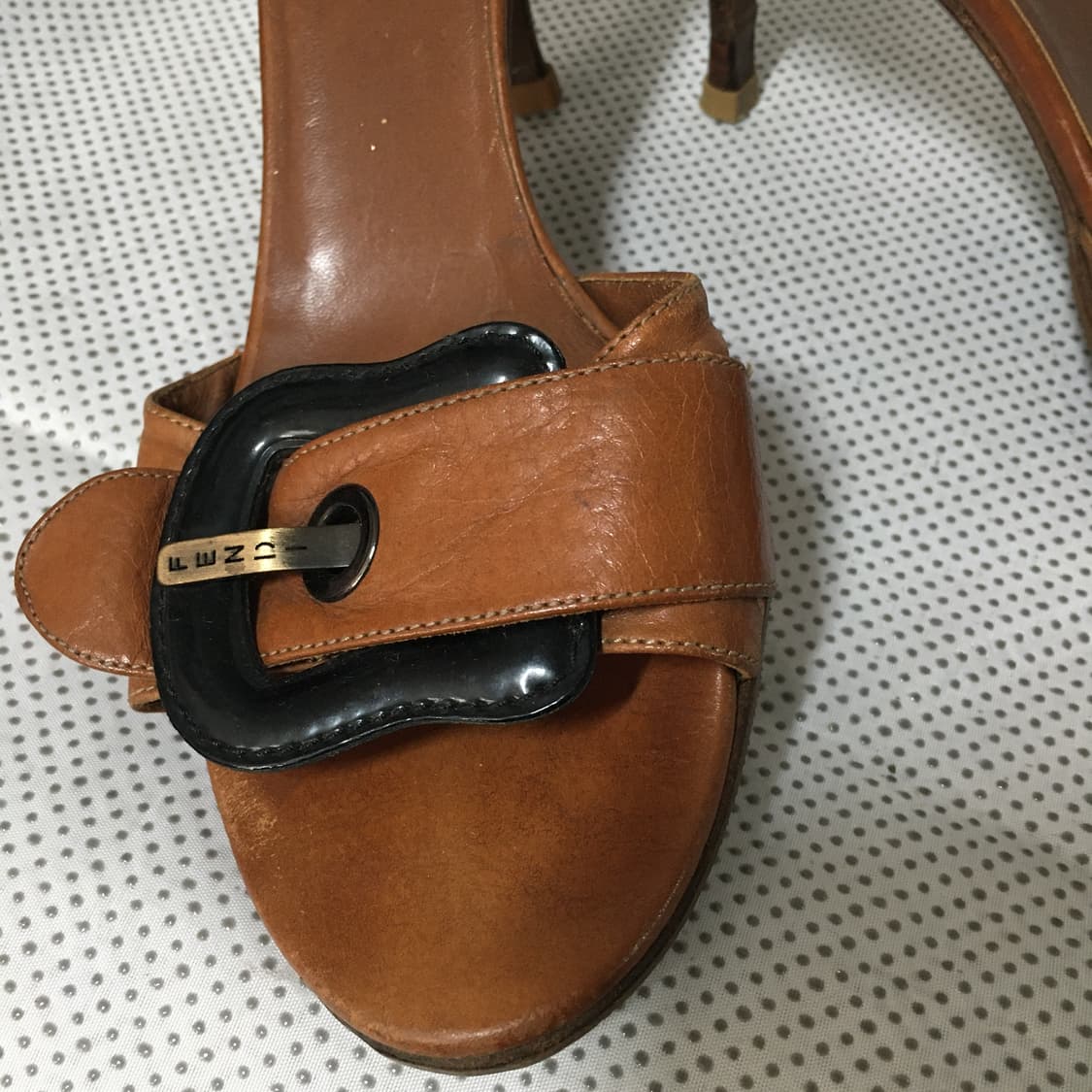 FENDI hot nerd brown sandals 상품이미지4