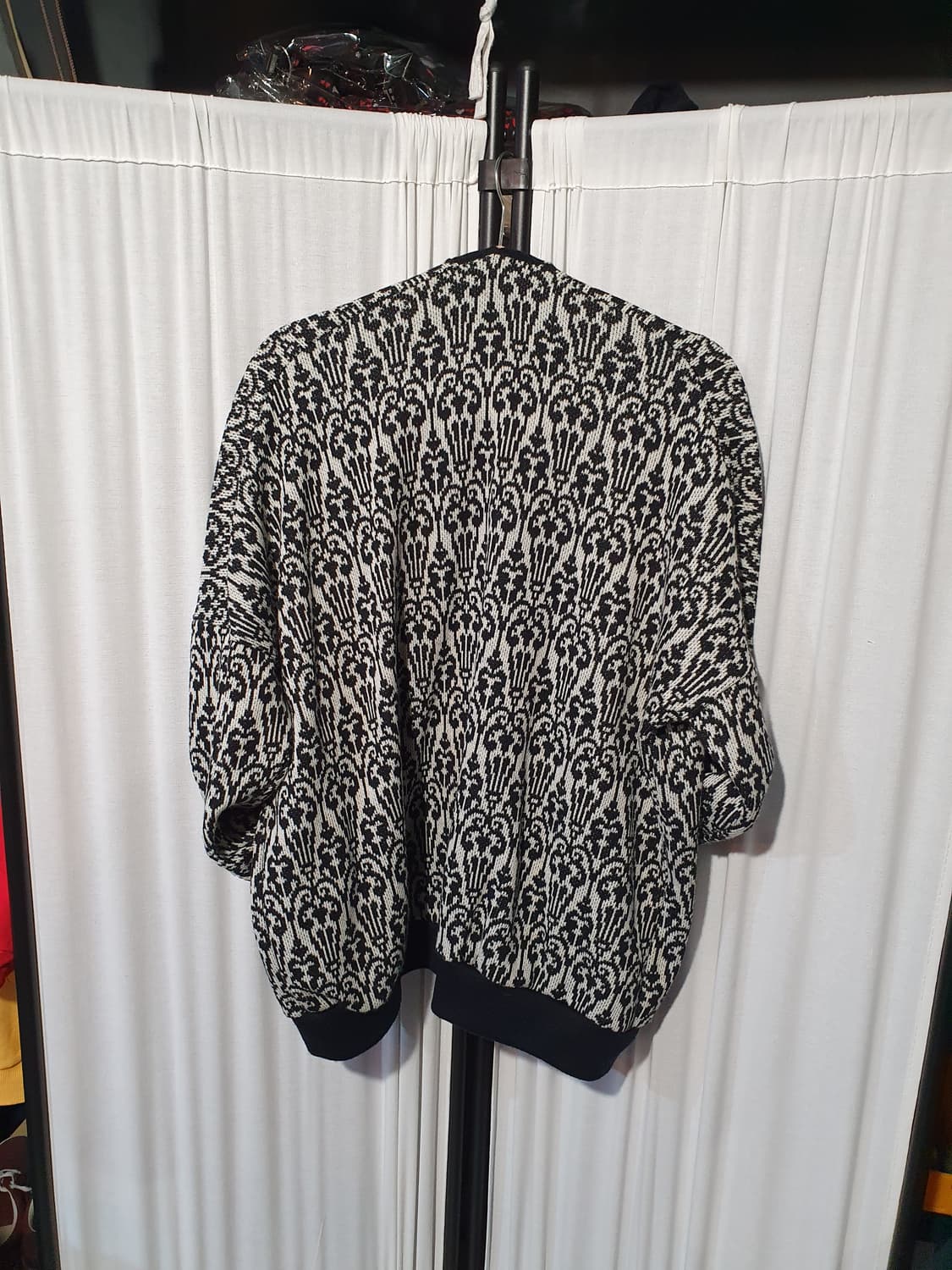 빈티지 패턴 니트 가디건 블랙/아이보리 2200320 상품이미지2