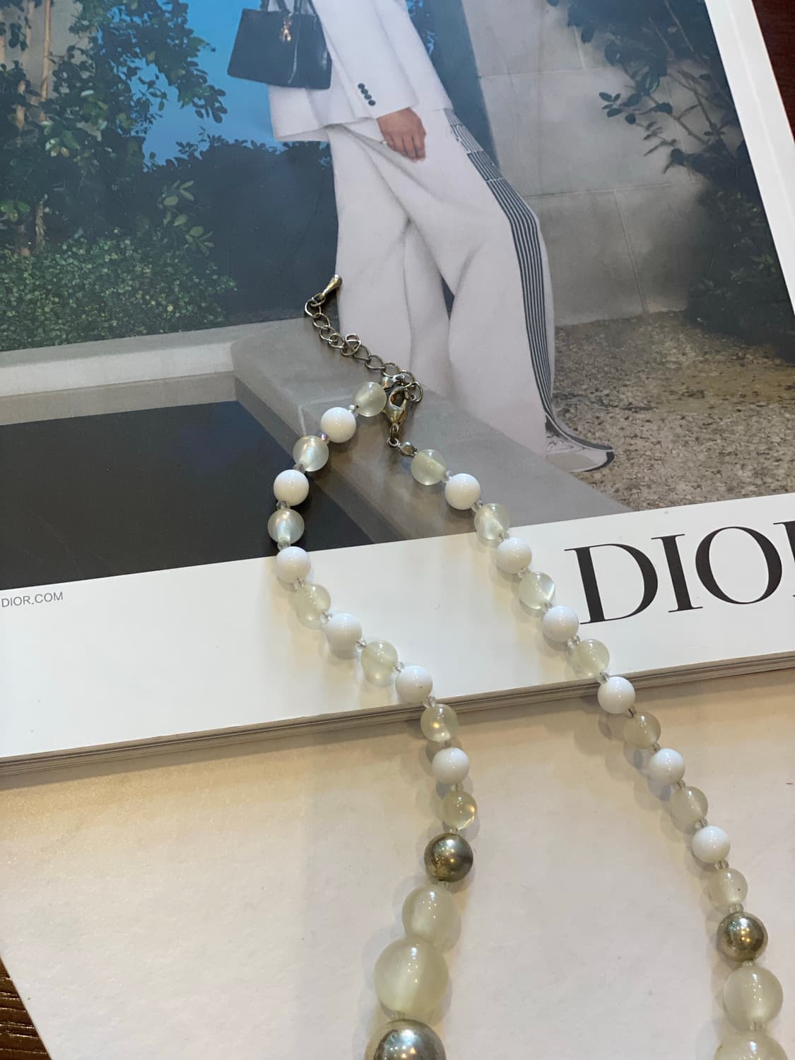 빈티지 화이트 반투명 비드 목걸이 상품이미지4