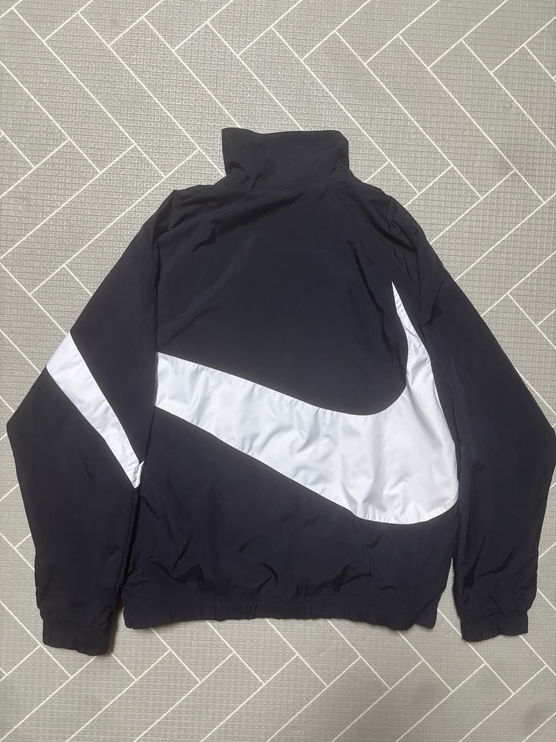 나이키 빅스우시 윈드브레이커 상품이미지2