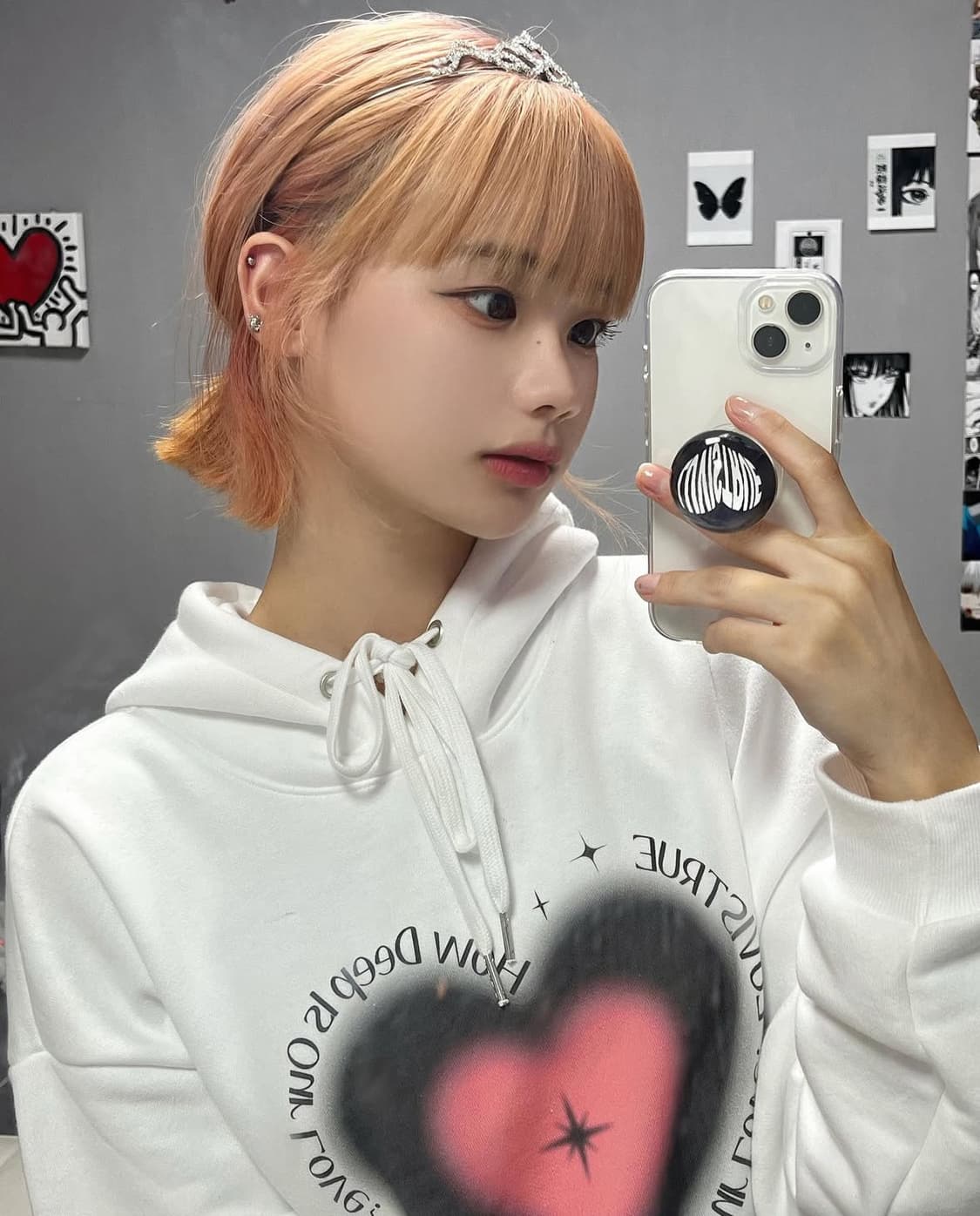 러브이즈트루 후드티 상품이미지1