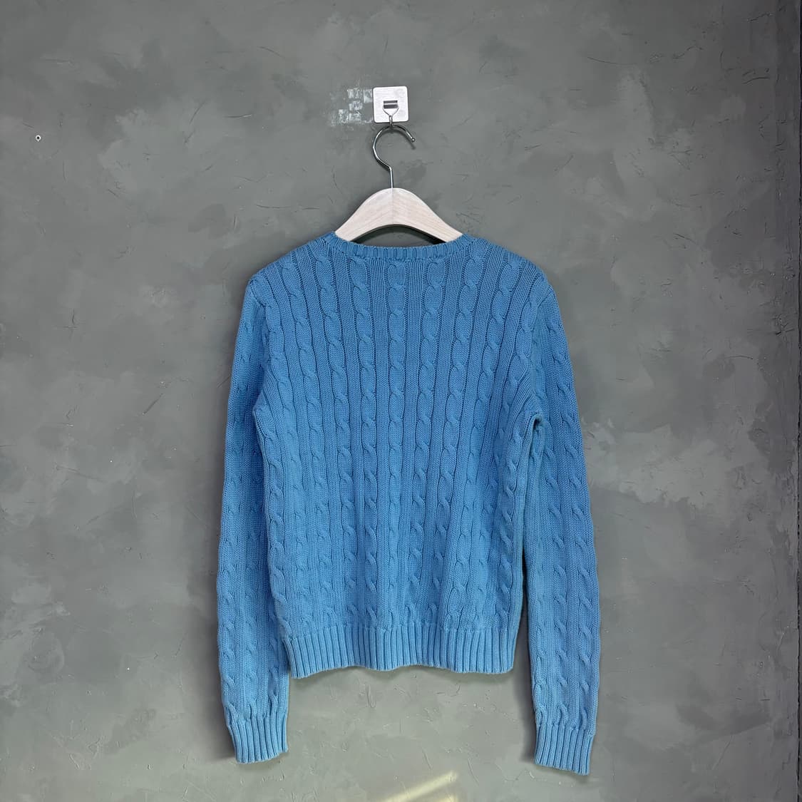 폴로 랄프로렌 꽈배기 니트 하늘 상품이미지4