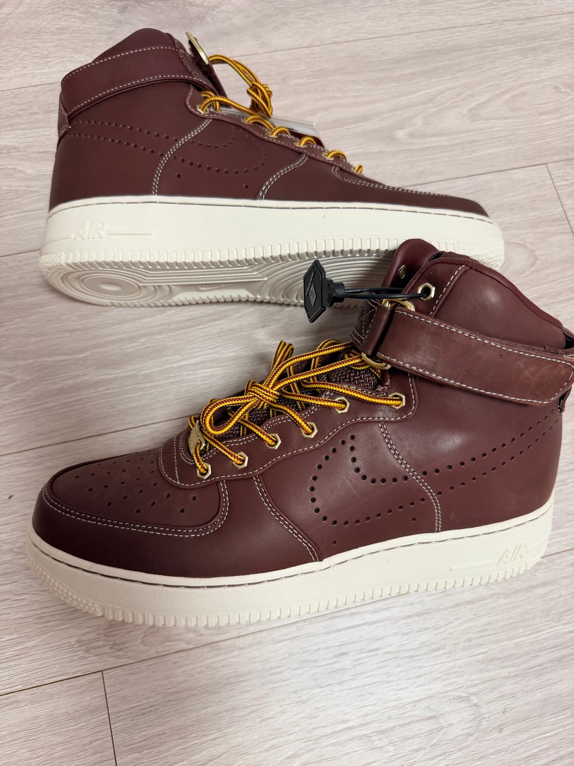 나이키 에어 포스 1 하이 프리미엄 LE 275 새상품 상품이미지7