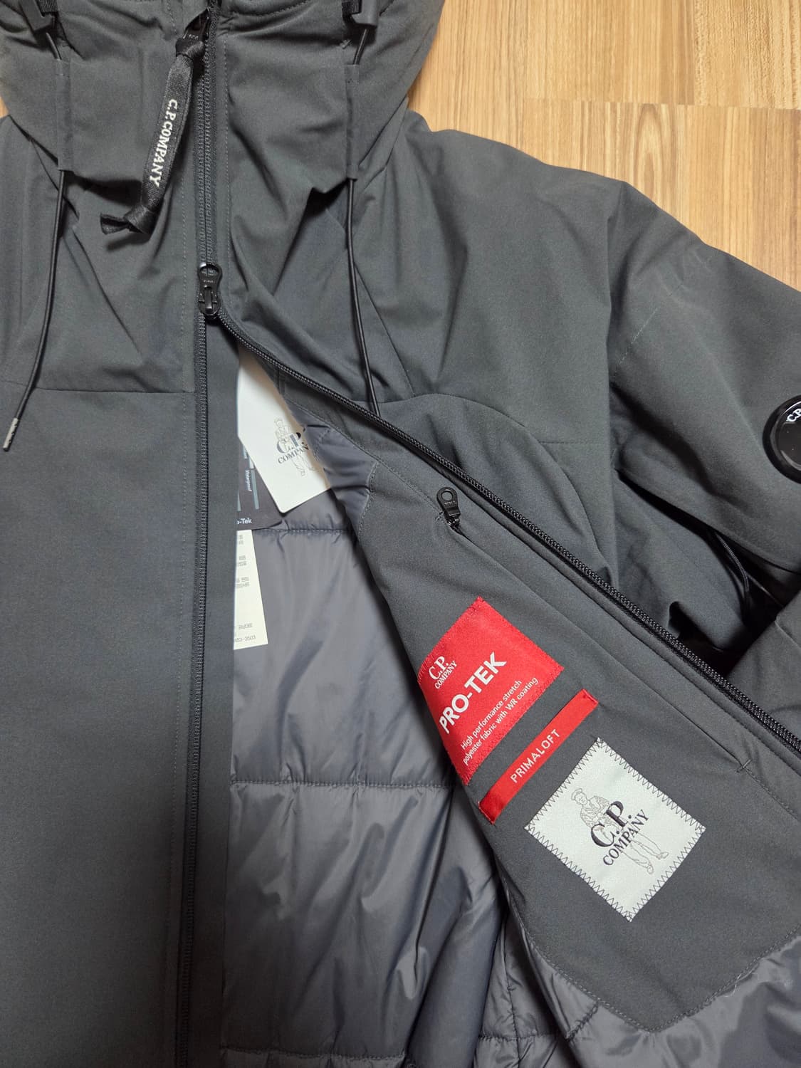 cp컴퍼니 프로텍 후드 패딩 자켓 48 새상품 상품이미지3