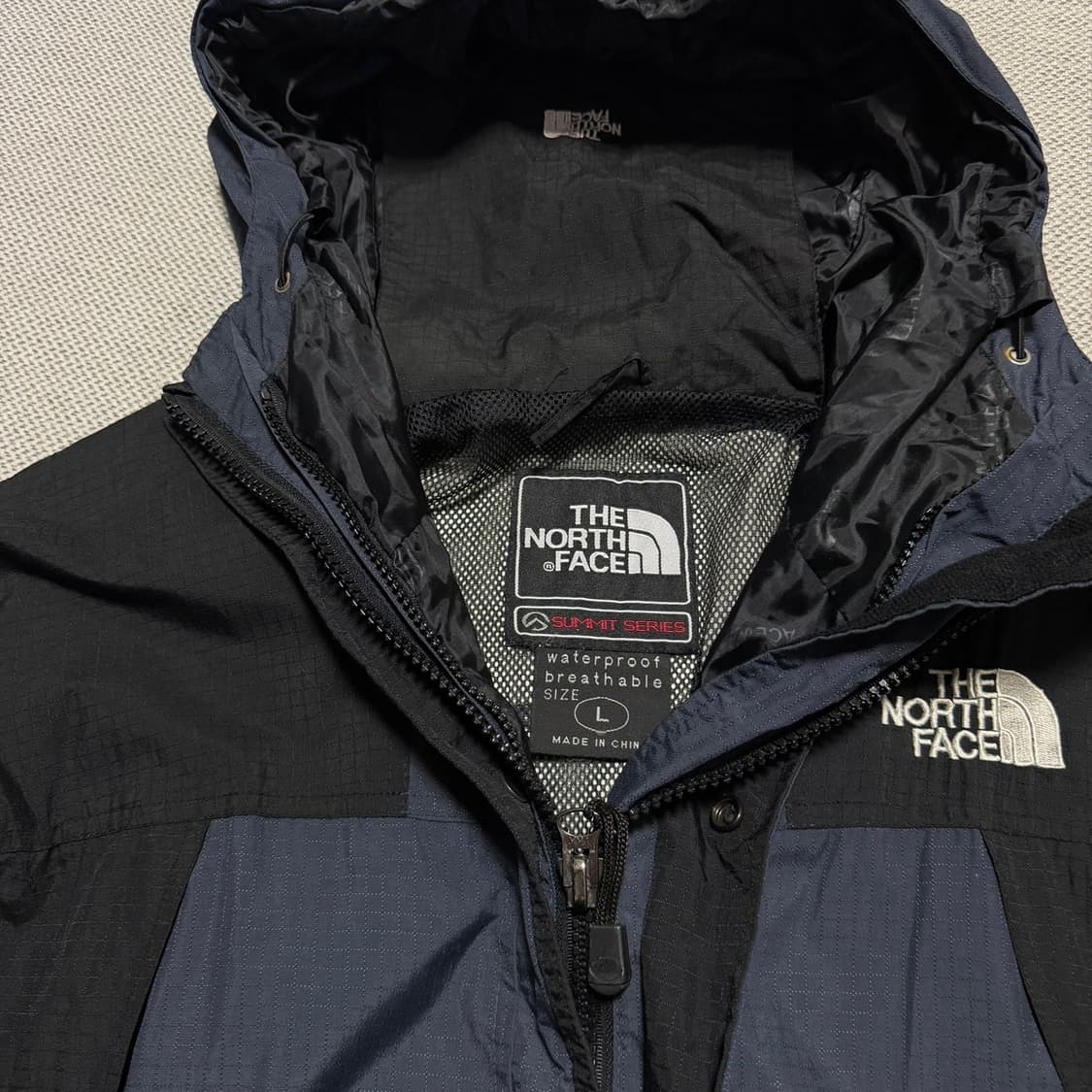 00s 노스페이스 써밋시리즈 고어텍스XCR 마운틴 자켓 상품이미지4