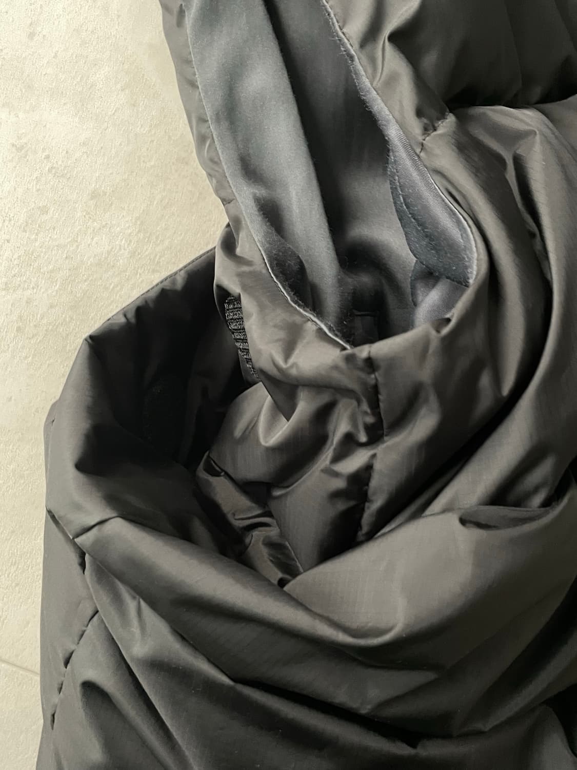 캐피탈 립스탑 나일론 다운 버거 킬 조끼 블랙 3 상품이미지4