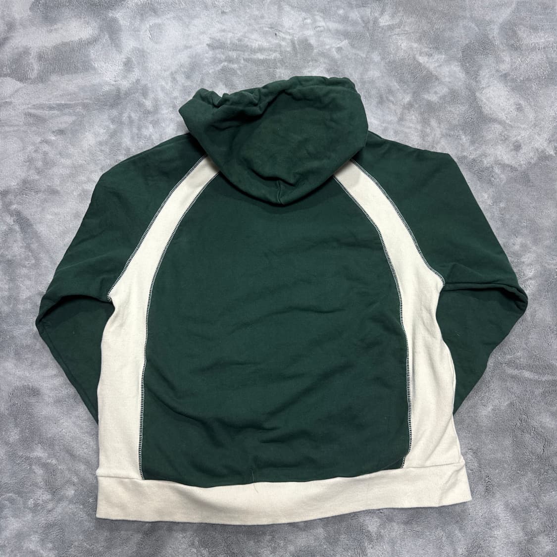 베테제 후드티 상품이미지2