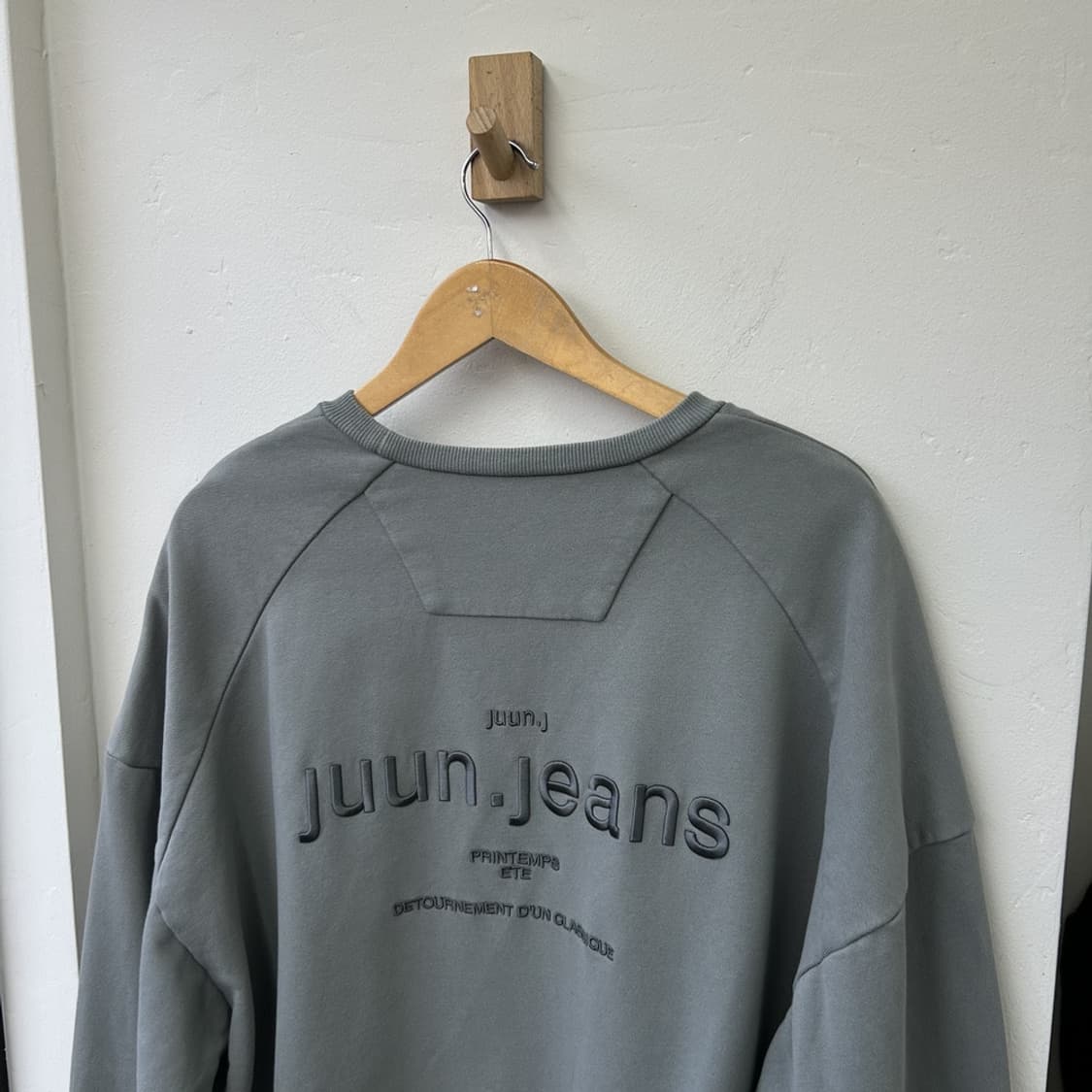 15854 - 준지 23S/S 로고 자수 맨투맨 상품이미지5