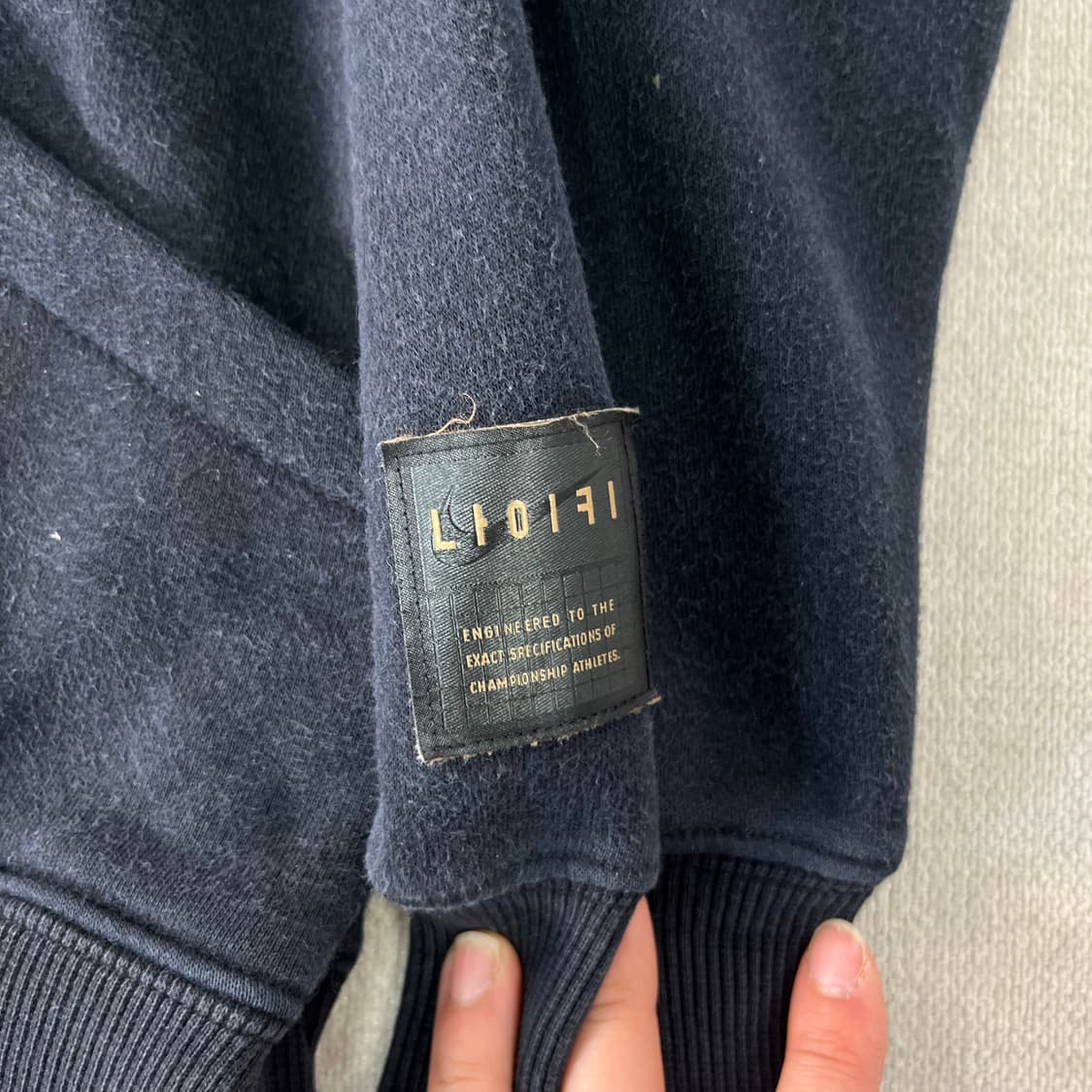 100 나이키 22FW 한글로고 후드티 상품이미지4