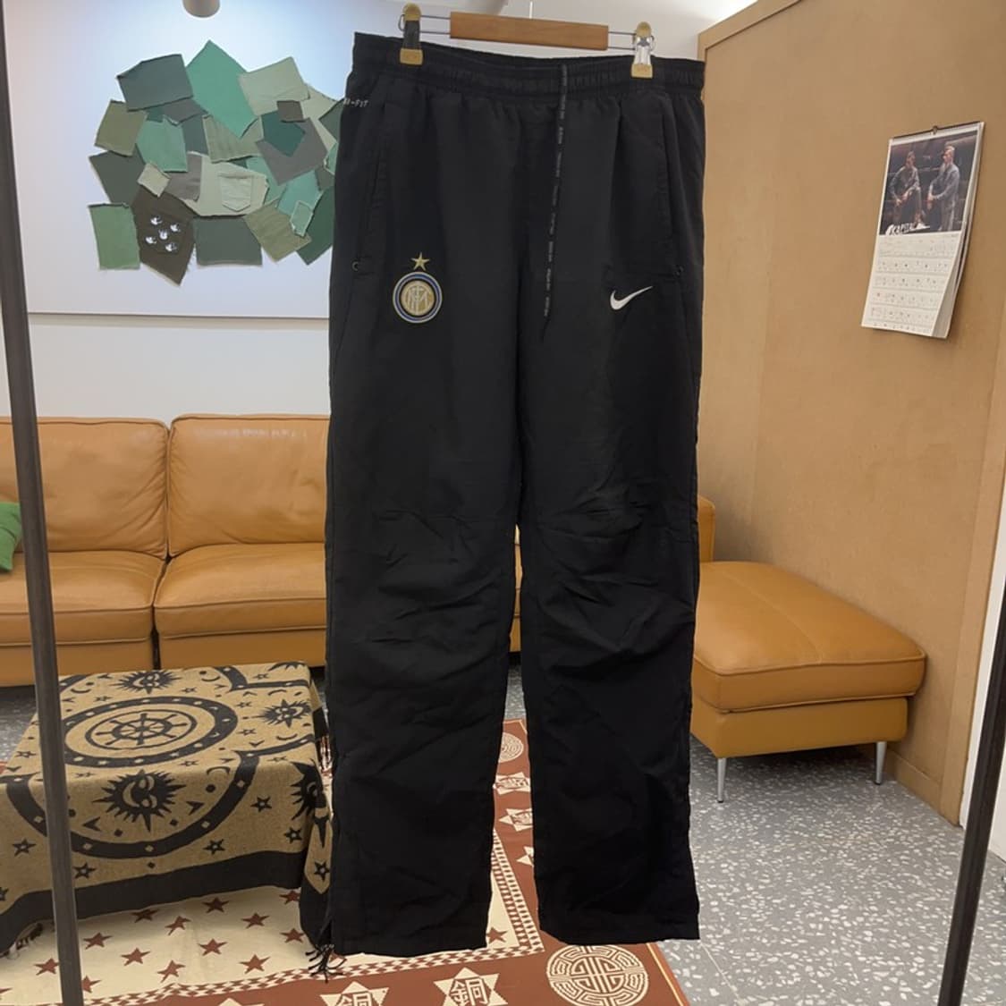 나이키 올드스쿨 블록코어 인터밀란 100주년 트랙팬츠 M C08755 상품이미지3