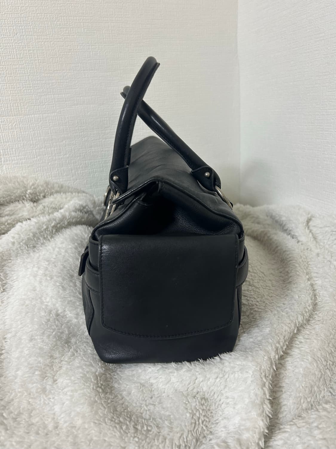 페라가모 블랙 간치니 토트백 상품이미지3