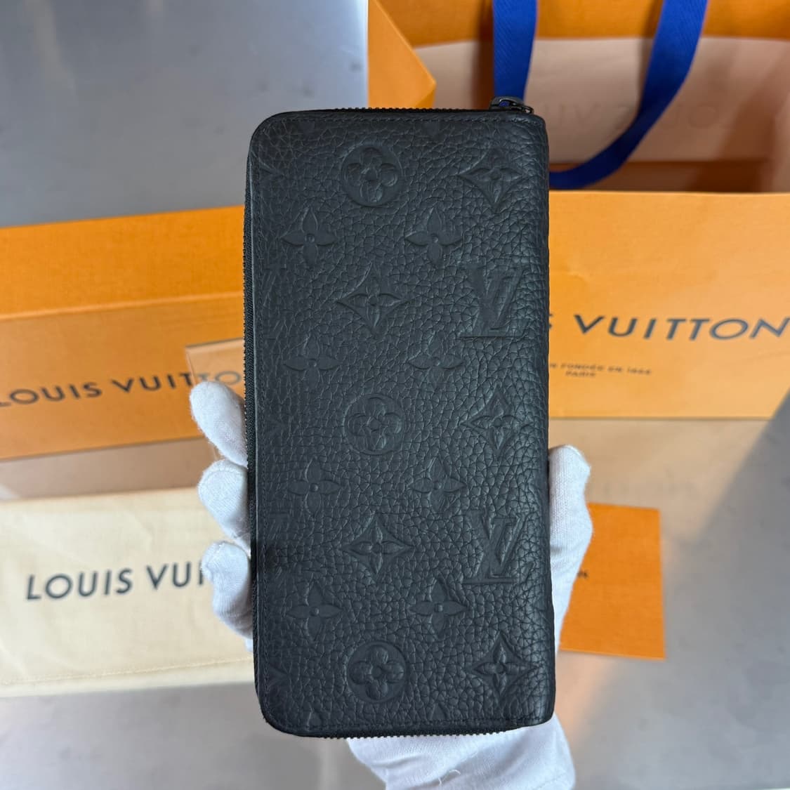 [리오브] 루이비통 토뤼옹 모노그램 지퍼 장지갑 상품이미지3