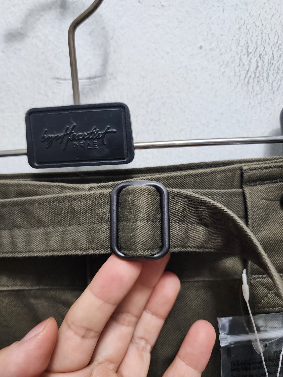 (새상품) 유니클로 벨티드 와이드팬츠  상품이미지3