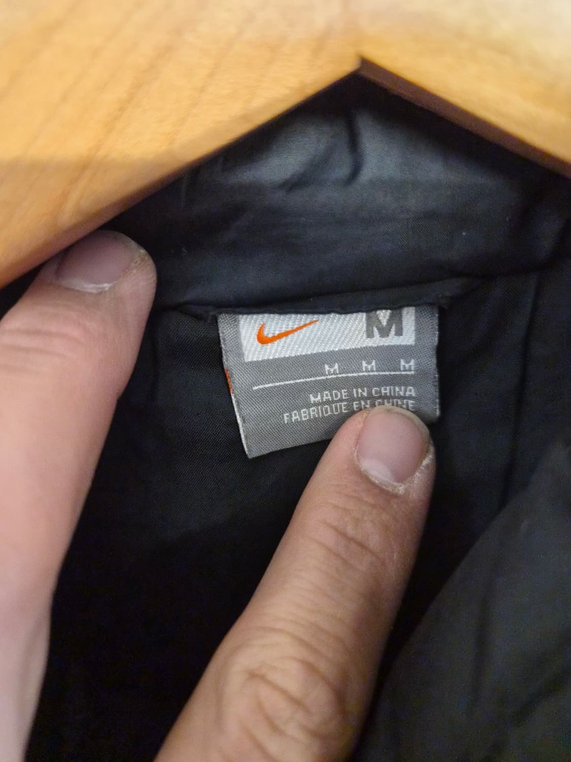 M/100) 나이키 맨유 07/08 AIG 패딩 팝니다 상품이미지3