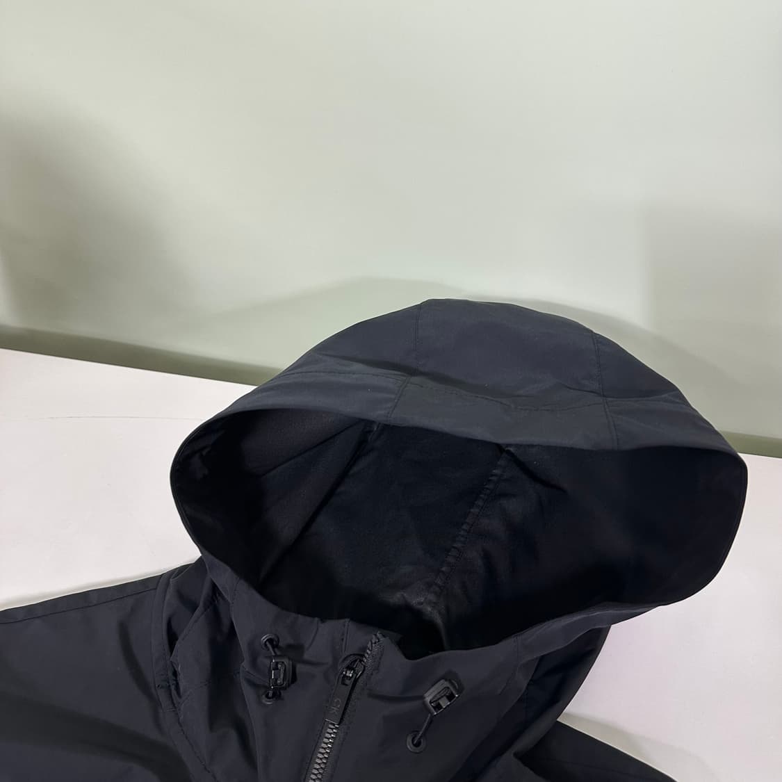 M 캘빈클라인 CK 블랙 바람막이자켓 상품이미지5