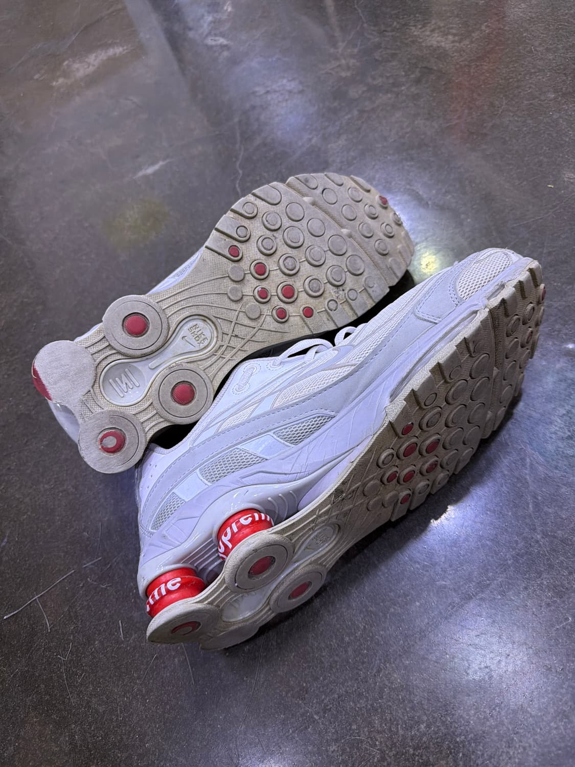 나이키 슈프림 샥스 라이드 2 화이트 280 상품이미지9