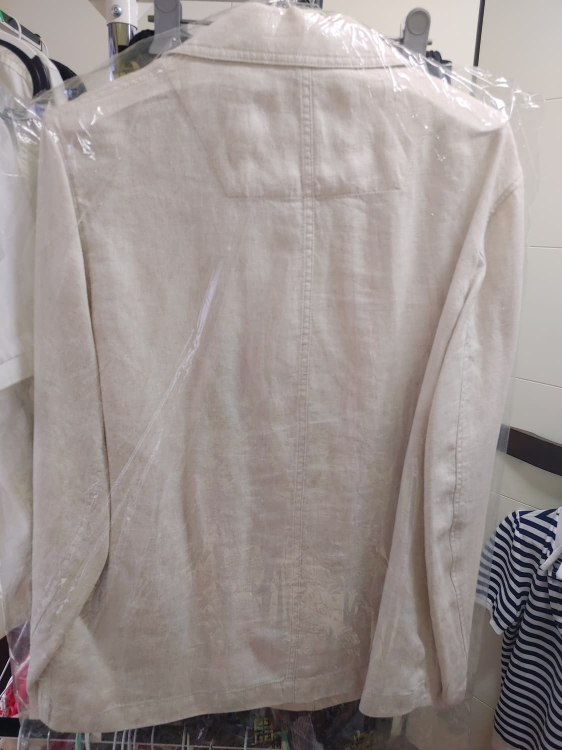 지이크 포켓 디테일 린넨 자켓 상품이미지3