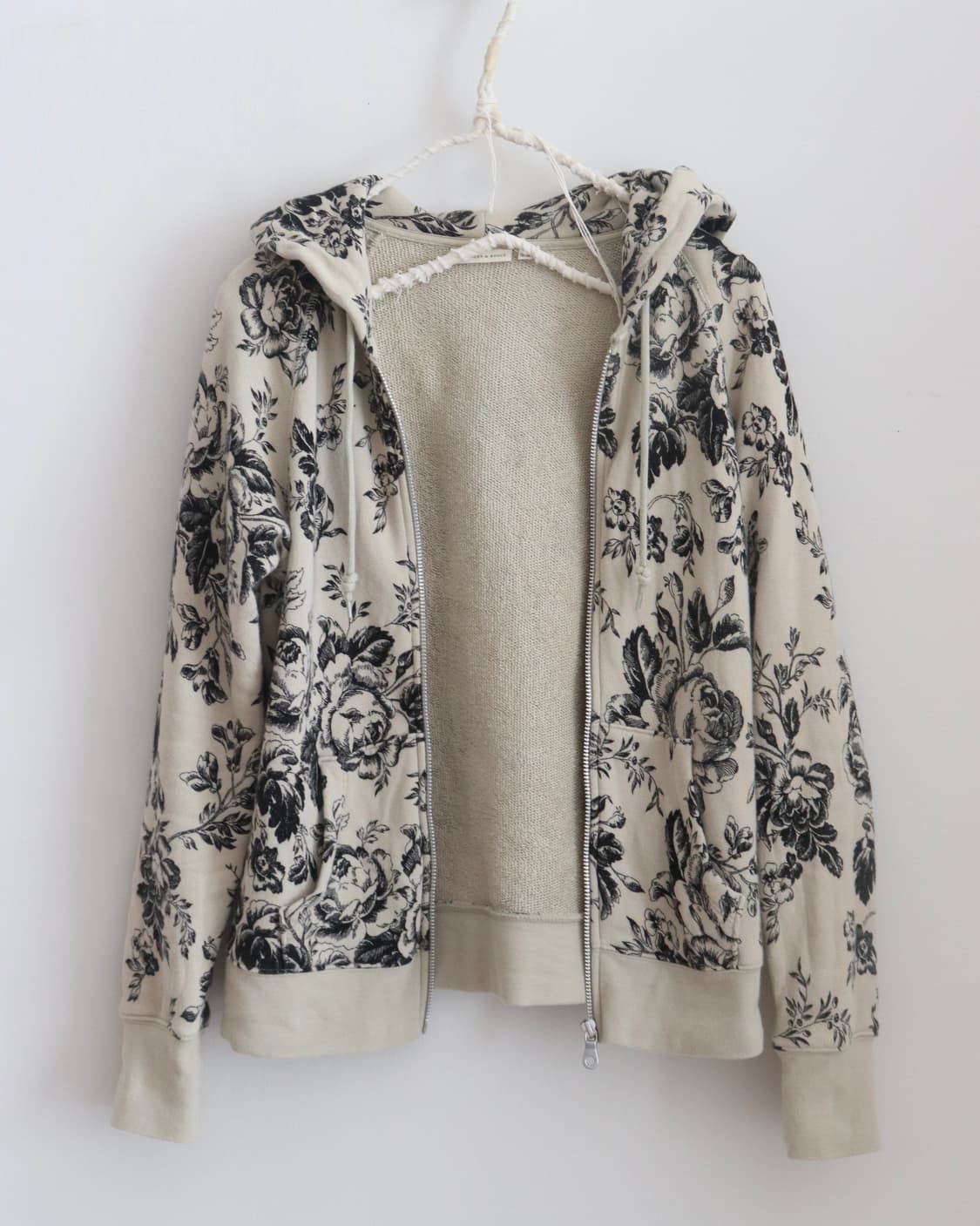 [Cabbages & Roses] Rose Toile Hoodie 상품이미지5