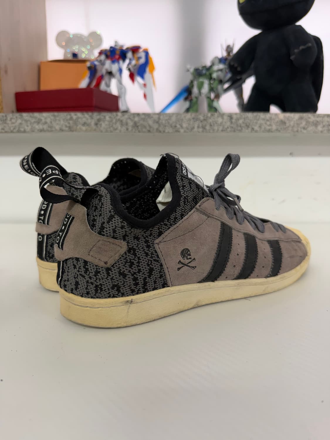 정품) 아디다스 x 베이프 x 네이버후드 슈퍼스타 265 상품이미지5