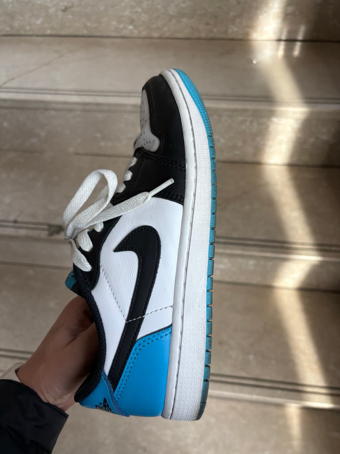 조던1 로우 파우더 블루(250) 상품이미지3