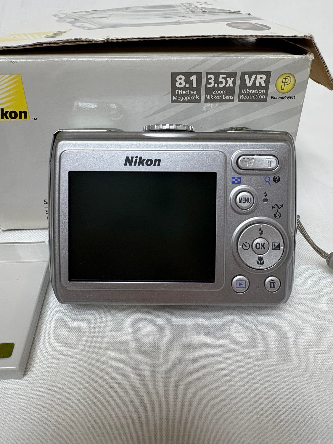 Nikon Coolpix P4(니콘 쿨픽스 P4) 상품이미지3
